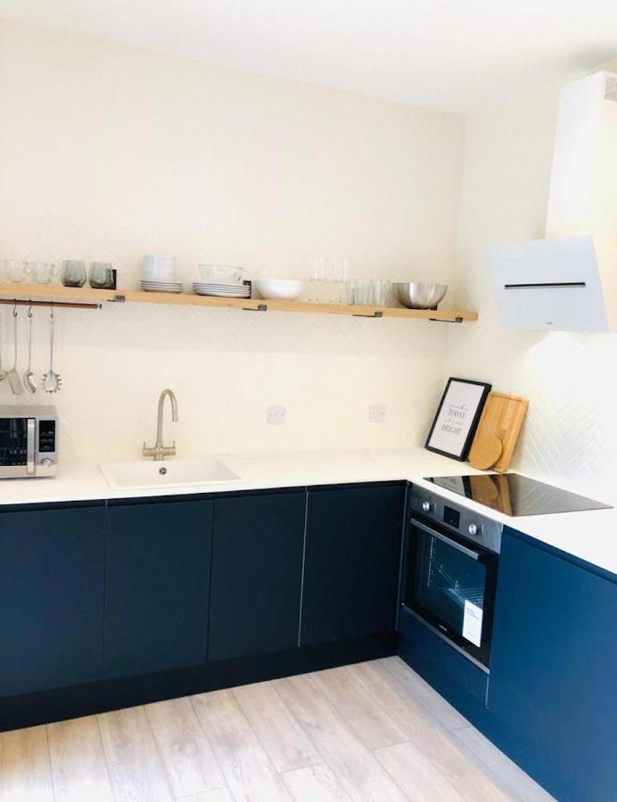 See Our Amazing Score At The Kepties - 5 X Luxurious Serviced Apartments - With Gardens - Fully Equipped - Free Parking - By Orion Short Stays - See Our Other Individual Listings --- This Is For Brand Awareness Only --- Арброт Экстерьер фото